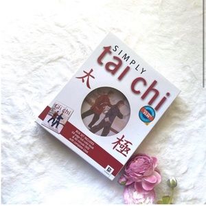 Thai Chi bundle - 3 DVDs! 🌺